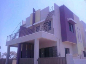 2BHK AC Row House Bunglow in good locality